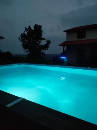bain de minuit au milieu de la nature